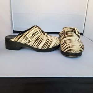 Fendi ponyhair clogs